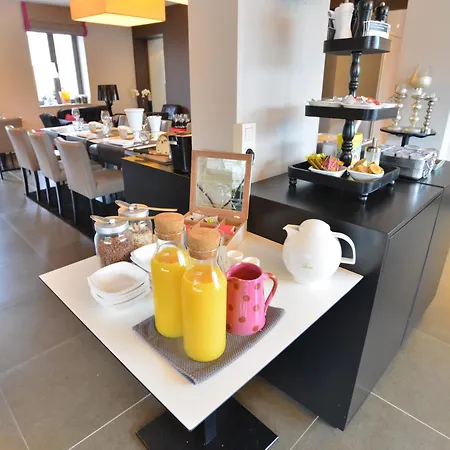 O Restaurant 酒店 3*