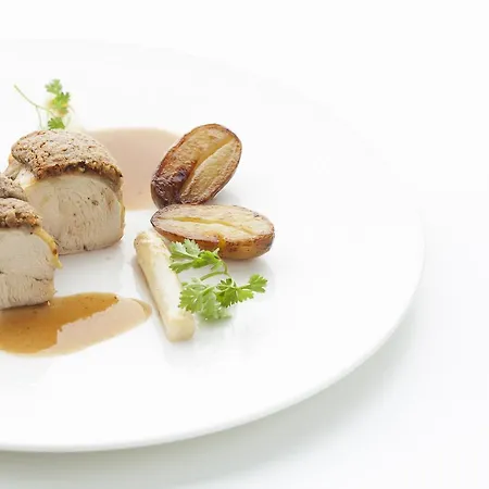 O Restaurant فندق دربي