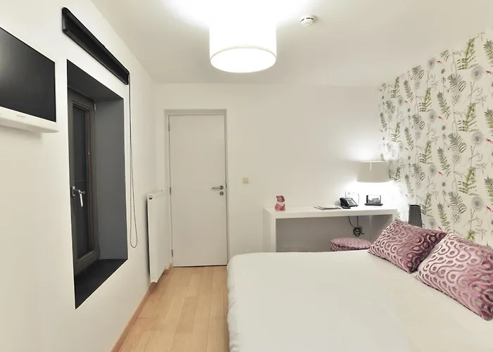 Ξενοδοχείο O Restaurant 3*