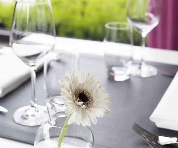 O Restaurant Ξενοδοχείο 3*